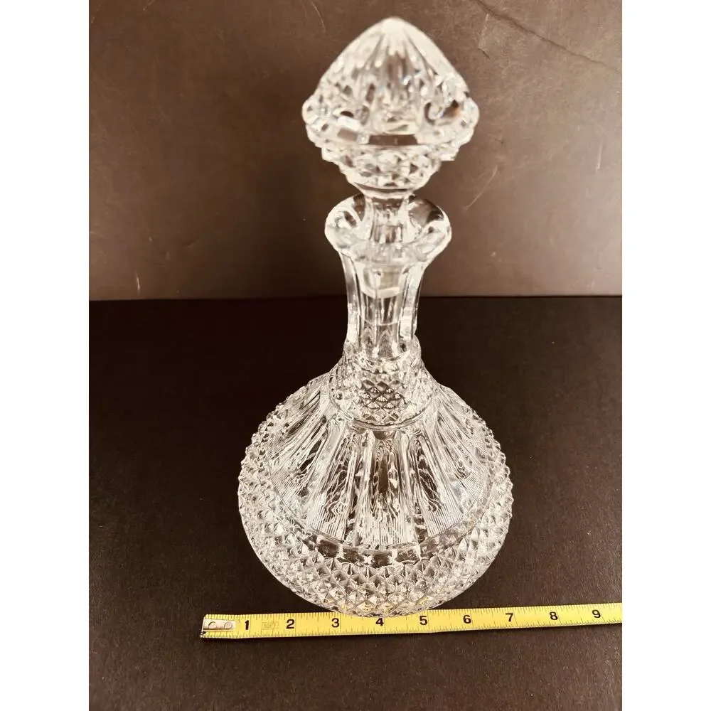 Vintage Heavy Crystal Wine Decanter Diamond Point Optic Glass Stopper 11.5